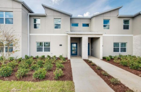 Paradise Champion Gates Penthouse